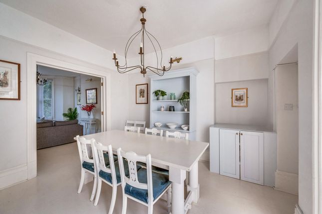 28 Marlborough Road, London photo 4