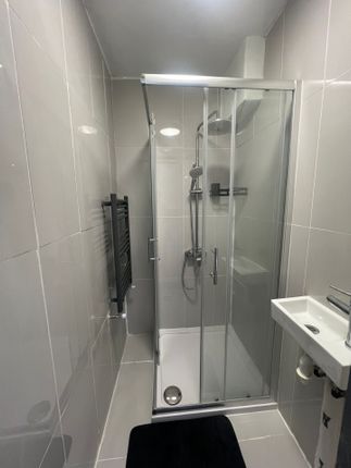 44 Morley Road, London photo 4
