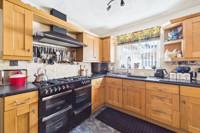 22, Welland Road, Gloucester photo 3