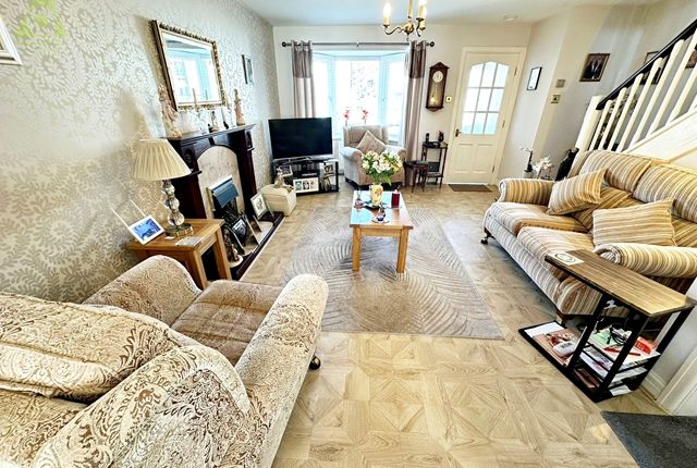 5, Eastwood Close Greater Manchester, Bolton photo 3
