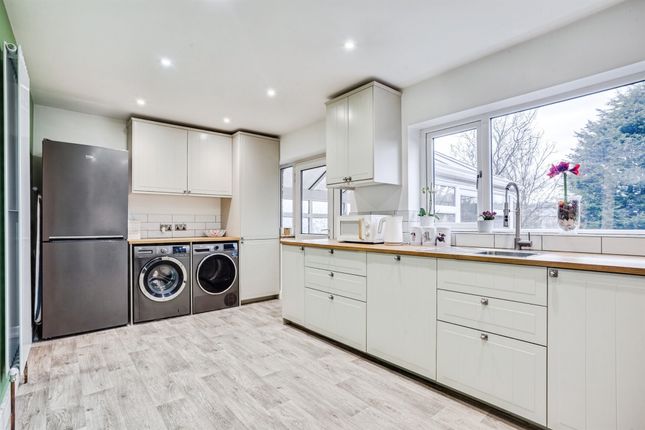 23, Teall Street, Ossett photo 2