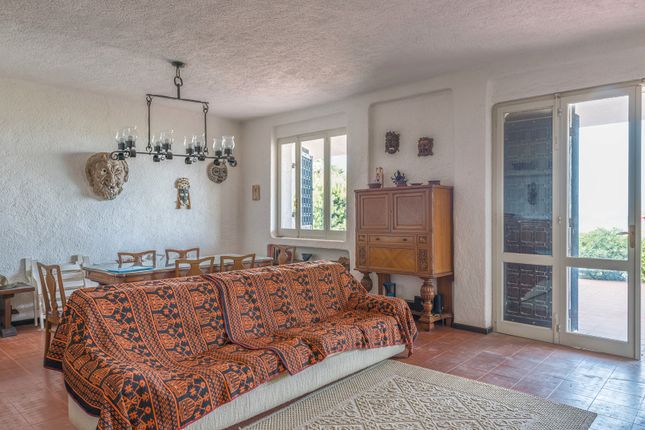 Villa for sale in Viale Nora, 113, 09010 Pula Ca, Italy, Nora, It