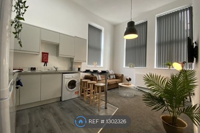 Thumbnail Flat to rent in Holmes Street, Liverpool