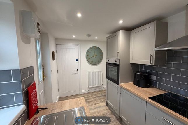 London Road, Balderton, Newark photo 3