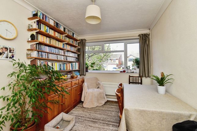19, Paris Avenue, Newcastle photo 3