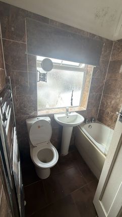 Leicester Rd , Luton photo 4
