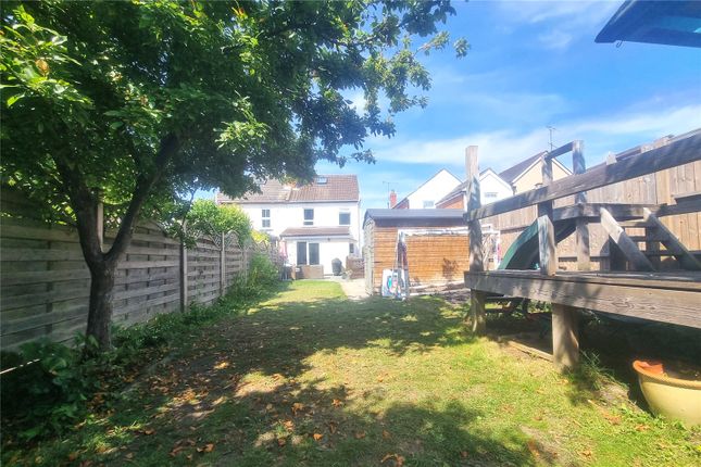 3, New Road, Tongham photo 3