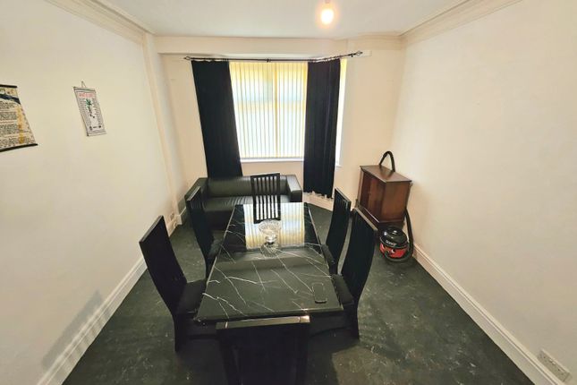 34 Collingwood Road,, Collingwood Road, Manchester photo 4