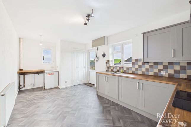 31, Hill View Road, Minehead photo 3