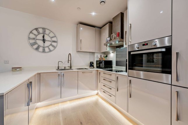 Flat for sale in Queens Road, Victoria Place