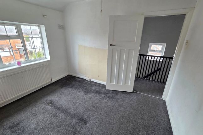 1, Mayfield Place, Staffordshire photo 5