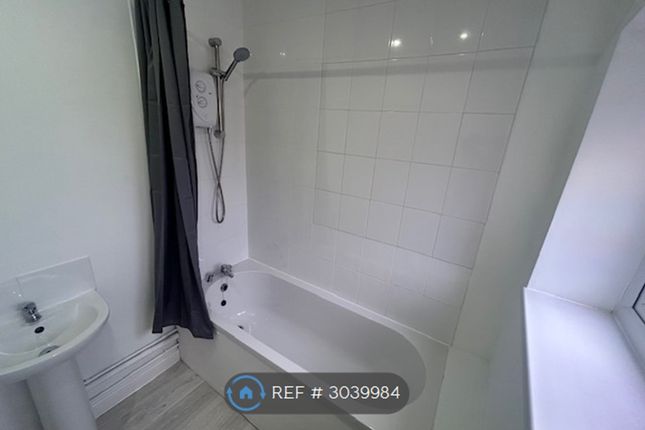 A Greywell Road, Havant photo 3