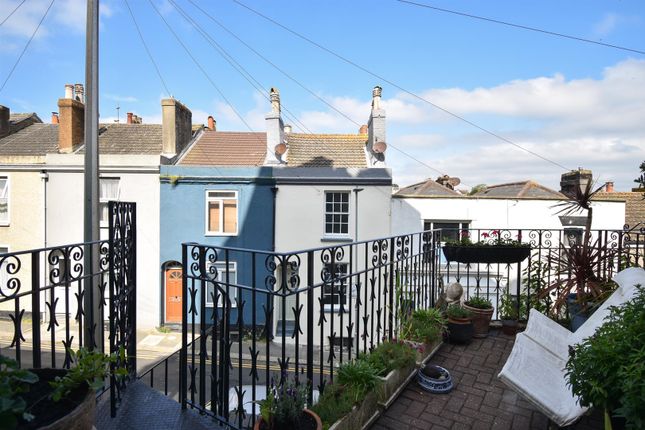 End terrace house for sale in Stonefield Road, Hastings