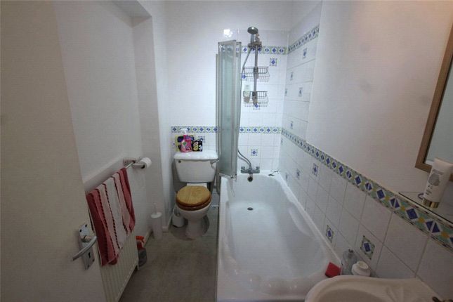 Property to rent in Sidney Street, London