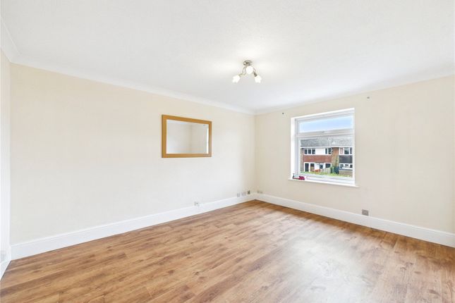 15, Shortridge Court, Witham photo 3
