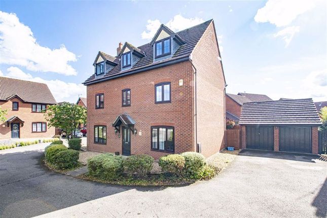 Thumbnail Detached house to rent in Upperwood Close, Shenley Brook End, Milton Keynes
