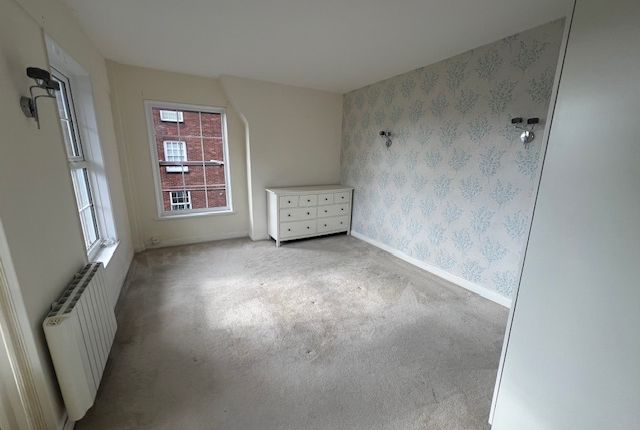 Flat to rent in Westgate Street, Cardiff