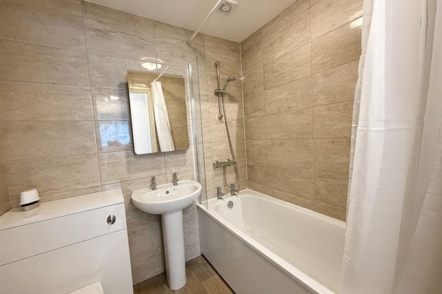 5, Middlewood Road, Stockport photo 5
