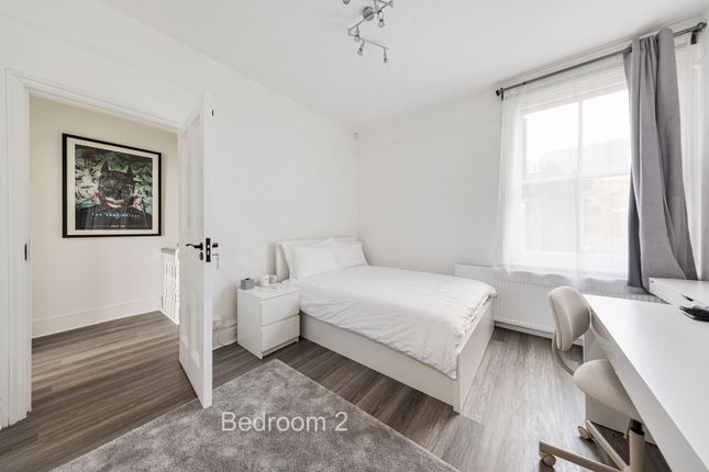 Room to rent in Olive Road, London