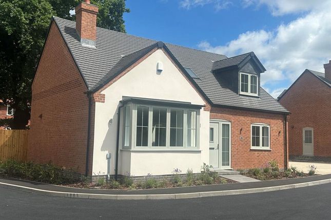 3-bed bungalow on 2, Wannock Gardens, Greater London, £700,000