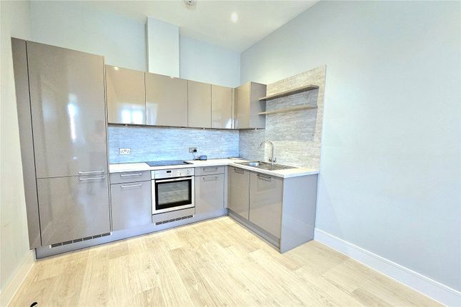 Flat 18,,, Wessex House, Camberley photo 3
