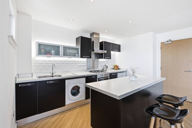 10, Chandlers Court, Stirlingshire photo 3