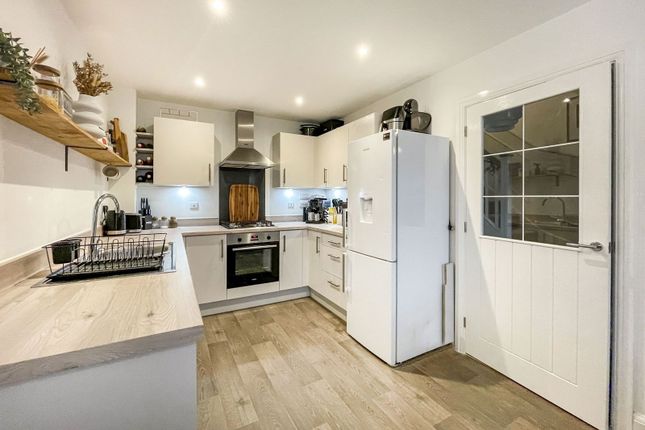 28, Honeysuckle Drive, Tavistock photo 3
