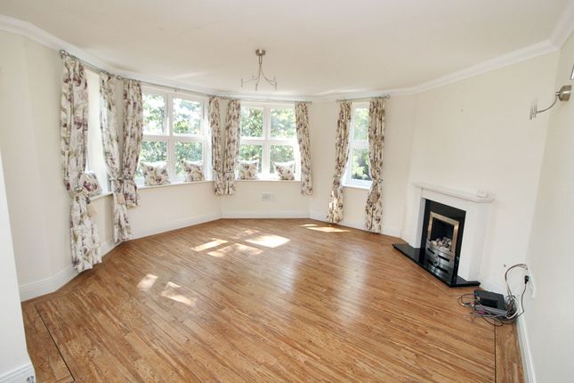 Flat 3 Beechwood Mansions, 253 Amersham Road, High Wycombe photo 2