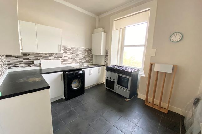 Flat for sale in High Street, Dumbarton, West Dunbartonshire