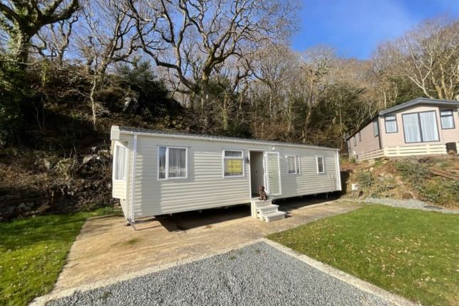 Carnaby Oakdale, Porthmadog photo 3
