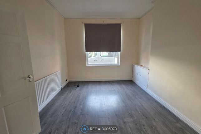 Mount Street, Swinton, Manchester photo 3