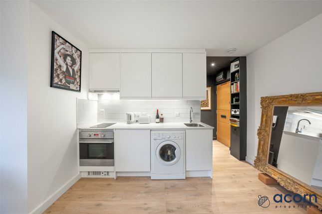 27, Arctic House, 3 Heritage Avenue photo 2