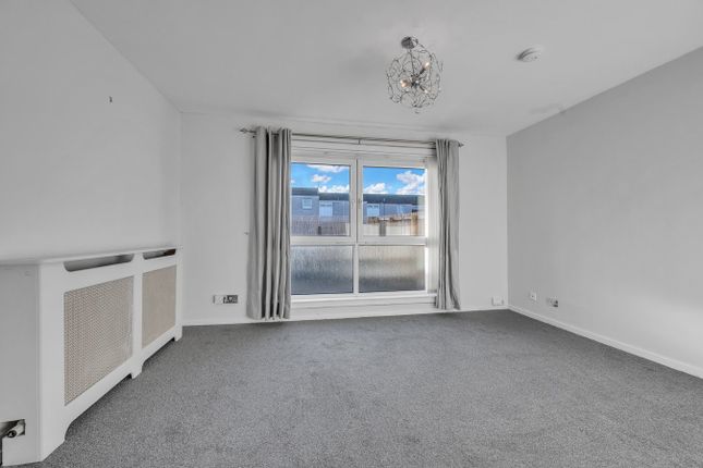 45, Castlandhill Road, Dunfermline photo 2