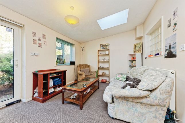 52, Rushmead Close, Canterbury photo 3