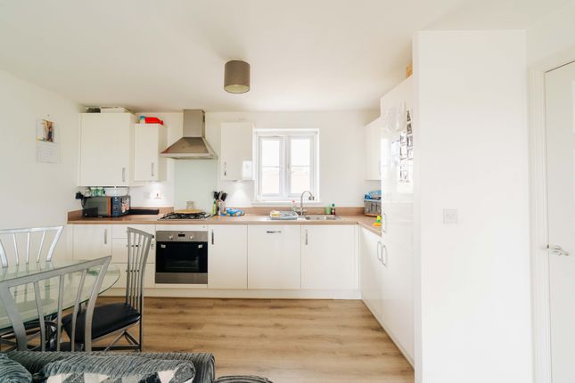 59 Mansell Road, Bristol photo 3