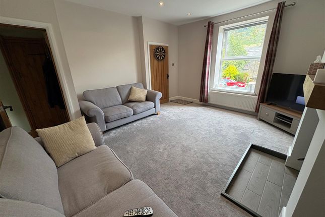 6, Livingstone Street North, Halifax photo 4