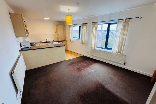 18, Chichester Road South, Manchester photo 4