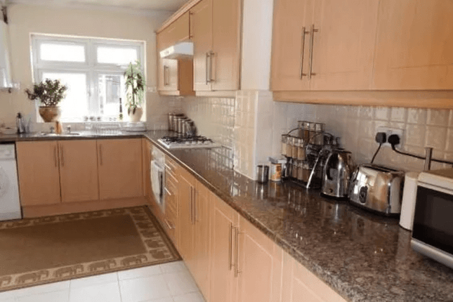 4-bed house on Ash Grove Heston, Hounslow, £685,000