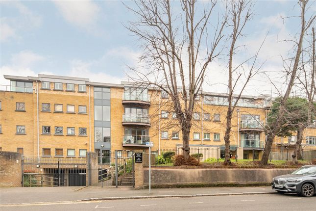 Thumbnail Flat to rent in Lanherne House, 9 The Downs, Wimbledon