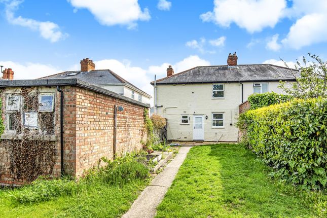 Semi-detached house to rent in Benson Road, Headington