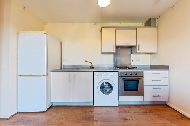 14, Cromford Court, Grantham photo 4