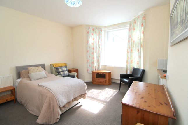 Room 2, Glan Y Don Ltd, Rhyl photo 4