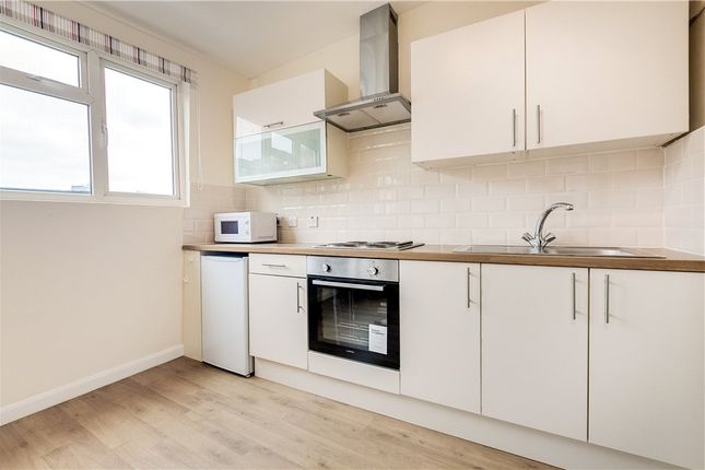 6, 166A, Earls Court Road, London photo 3
