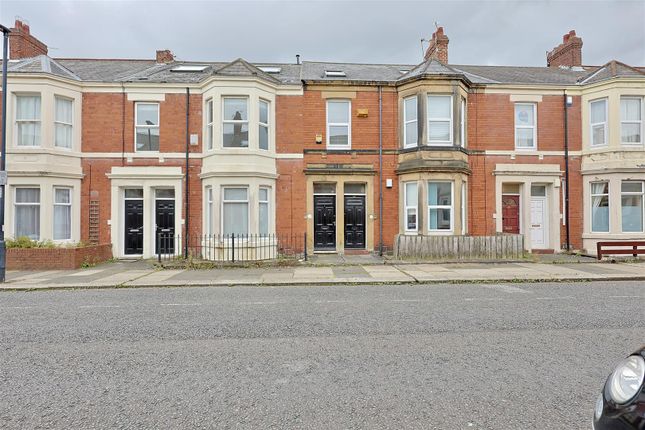 Hazelwood Avenue, Newcastle Upon Tyne photo 3