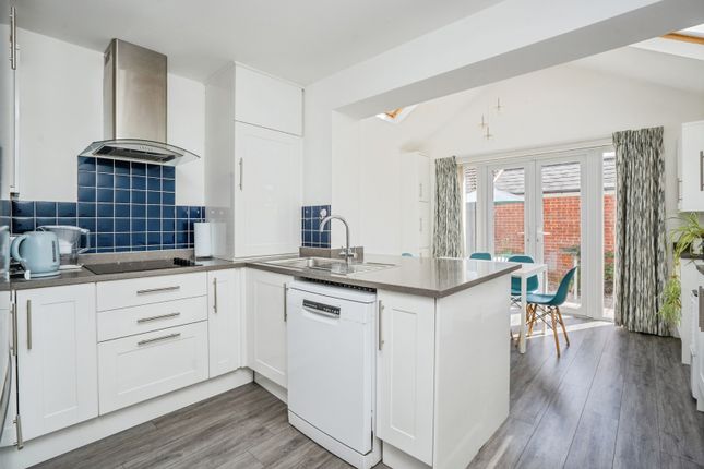 Lynden, 26, Southbourne Avenue, West Sussex photo 4