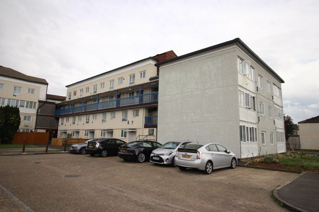 Thumbnail Flat to rent in Norman Crescent, Hounslow