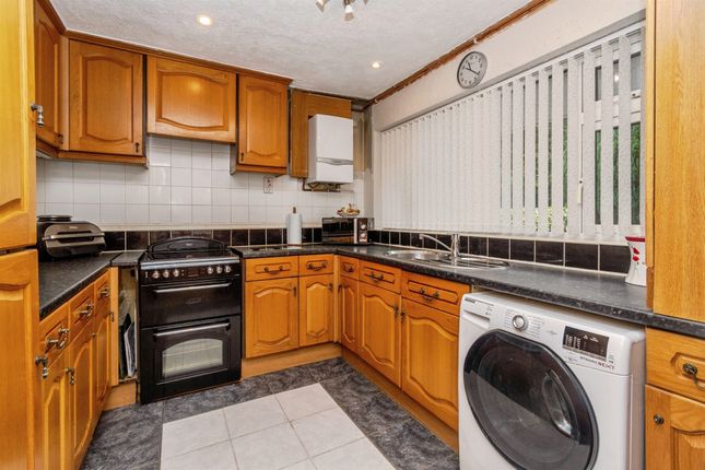 165, Gorsemoor Road, Cannock photo 4
