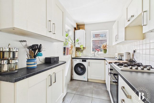 7, Dinnington Road, Sheffield photo 3