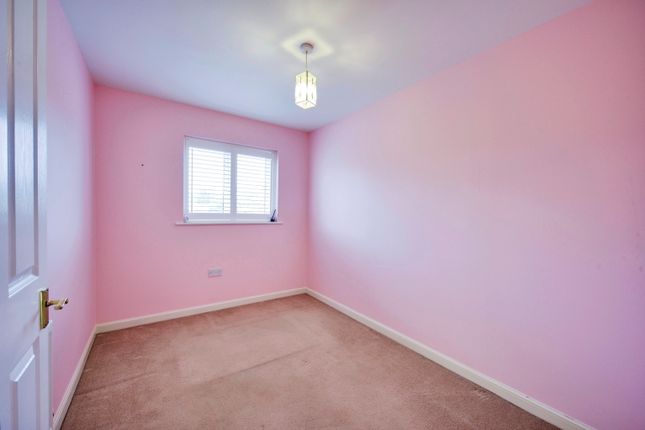 Terraced house for sale in Grant Drive, Maidstone