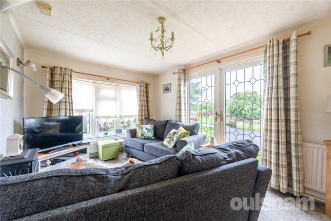 22, Waterside Orchard, Hopwood photo 3